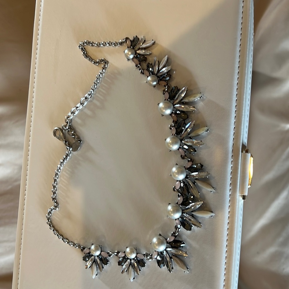 Loft necklace